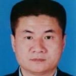 华卫律师照片