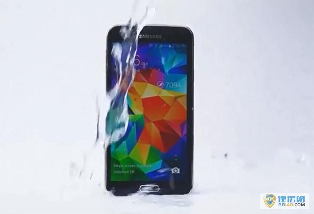 ֻսͰǸS5ɡͰսiPhone5s