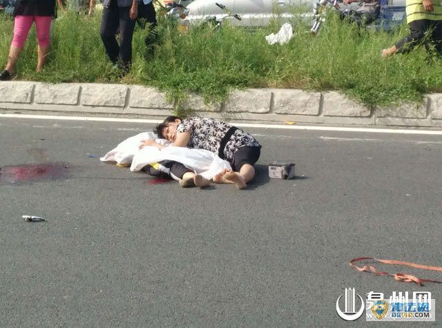 ͨ¹ СŮѧײɵĸ׿̱ ˾