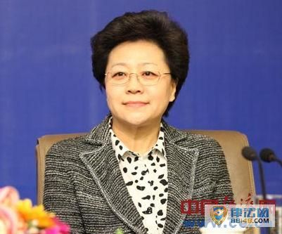 潪  