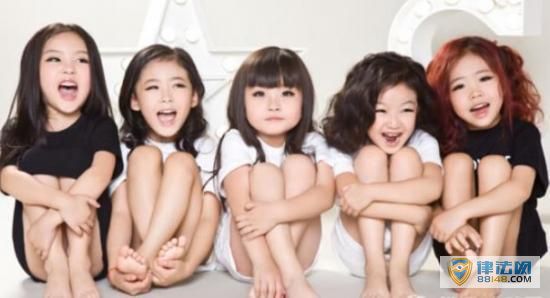 ϡMinigirls