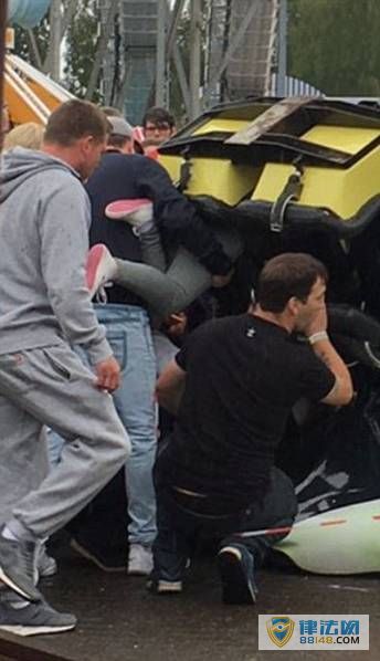 �ո�����ɽ���ѹ�׹�� �ո�����ɽ���ѹ�������� �ո�����ɽ���ѹ��ֳ�ͼƬ