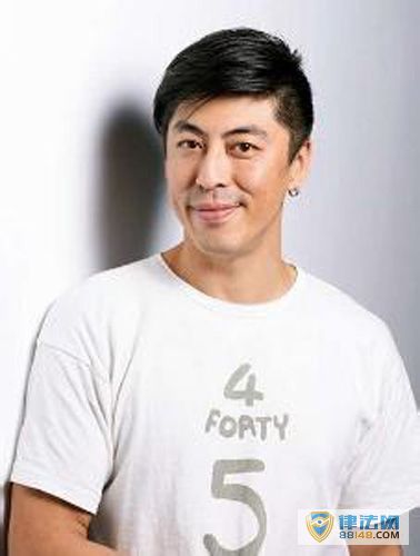 ���ռ�һ��4��������������άѫ�������� ��άѫ�ݹ��ĵ��Ӿ�