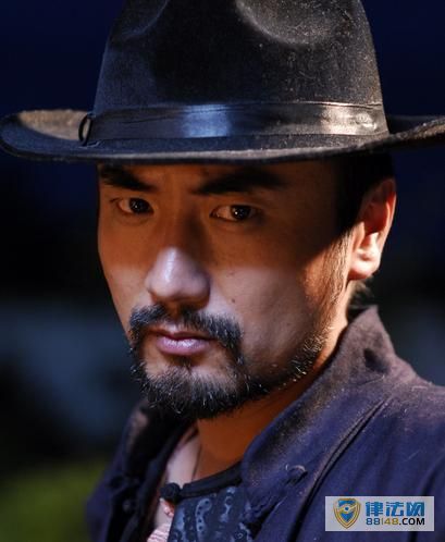 《太行山上》陈赓扮演者李晓枫个人资料 李晓枫演过的电视剧 《太行山上》陈赓扮演者李晓枫个人资料 李晓枫演过的电视剧