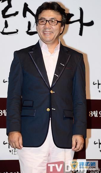 봿顷ܰӢ ӢݹĵӾ