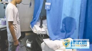 13岁纵火少年病房忏悔 后悔没给老师念道歉信 素不相识,我不应该伤害您 13岁纵火少年病房忏悔 后悔没给老师念道歉信 素不相识,我不应该伤害您