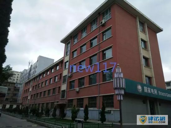 8Ůϸع 