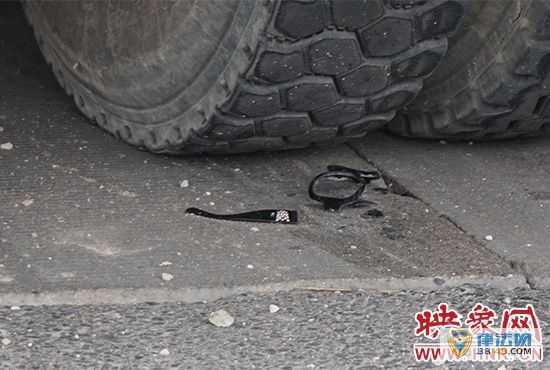 ﳵŮӱն⳵̫ˣ֣ݻ賵ϵ綯 ﳵŮ飡