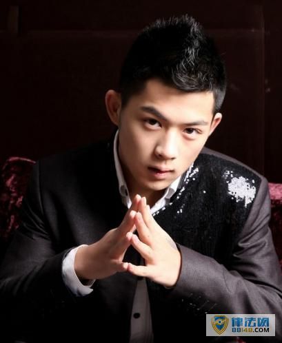 ���Ӿ硶���š�������������ź�Ȼ�������� �ź�Ȼ�ݹ��ĵ��Ӿ�