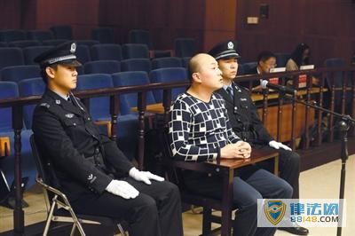 假警察骗女网友162万 被抓后称是开玩笑 假警察骗女网友162万 被抓后称是开玩笑