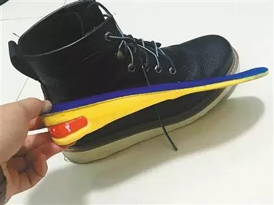 дΣ174߾ǵģŮˤȥ