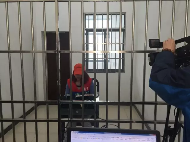 96ꡰŮһεĻɷ·ͿС͵