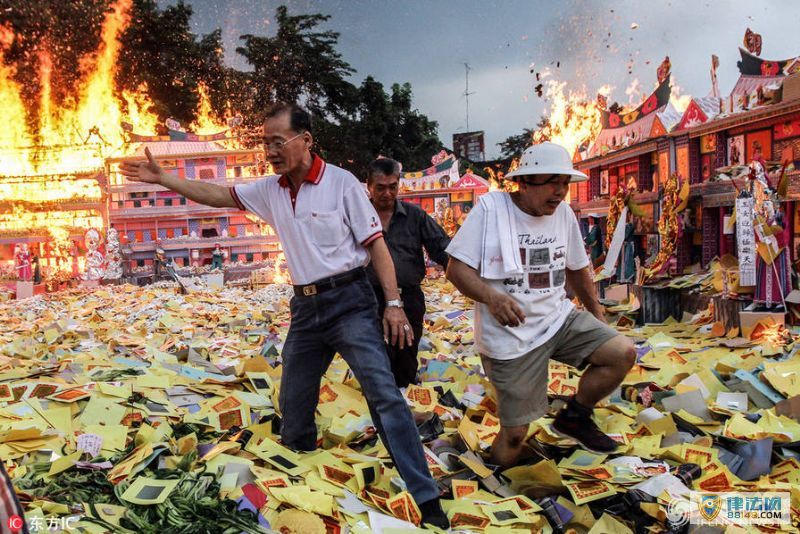ӡỪԪڼ棺ֽ¥㣬¥һߣͼ