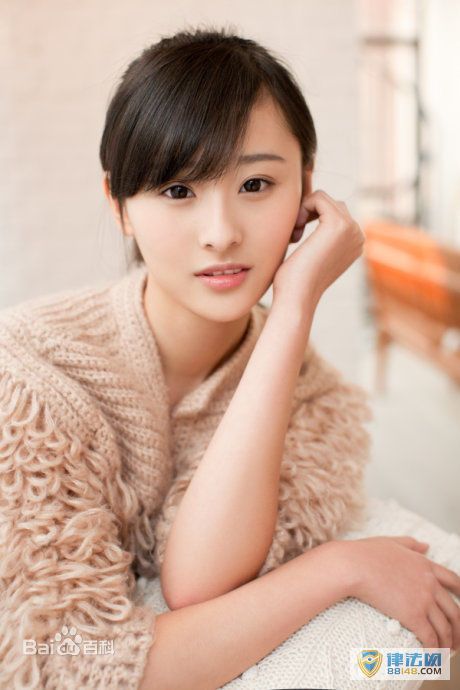 Ӿ硶ҵǰSandra߹ѩӯ ѩӯݹĵӾ